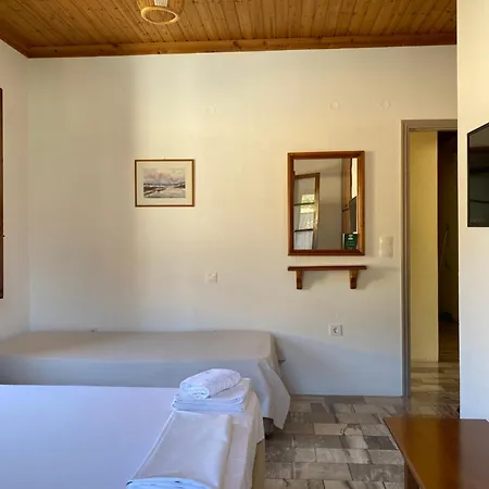 Pansion Vasso Agios Nikitas